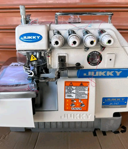 Jukky overlock machine